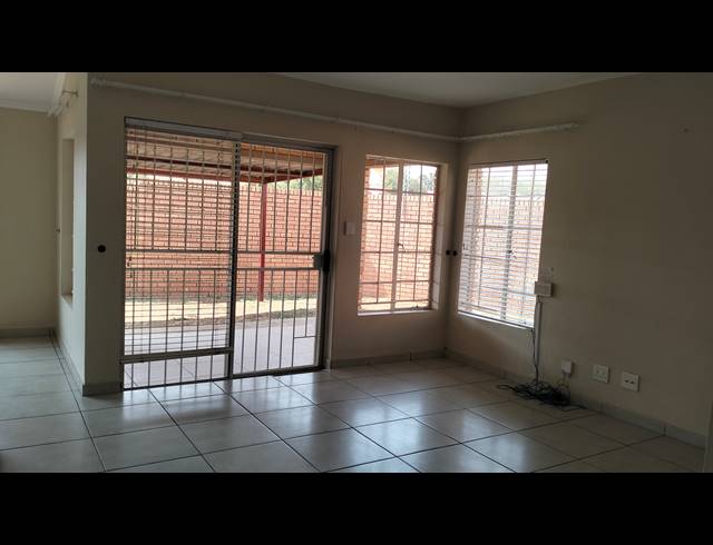 3 BEDROOM DUPLEX FOR SALE IN EQUESTRIA